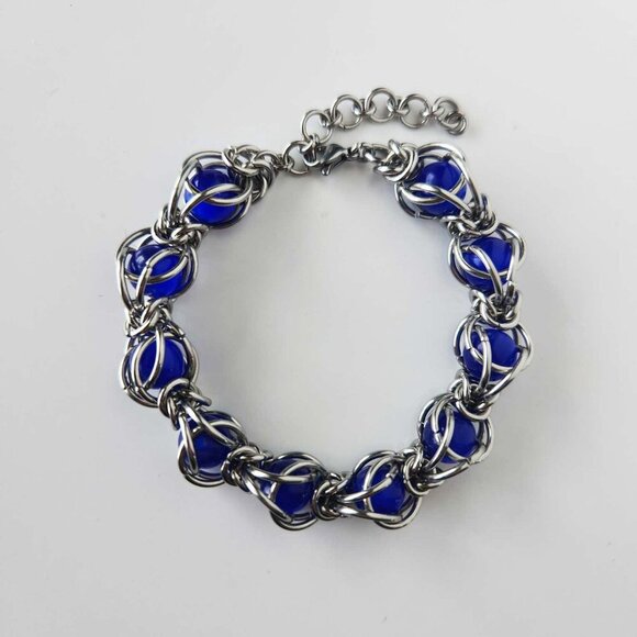 Vintage silver whimsigoth fairy witch blue pearl chainmail bracelet - Picture 6 of 12